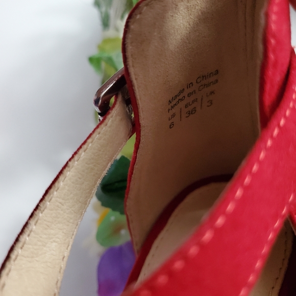 Aldo Red Sparkle Shoes - Picture 7 of 12